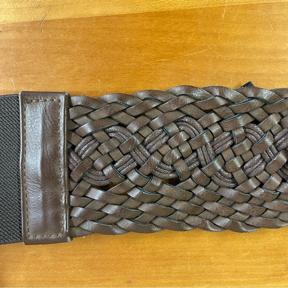 Torrid wide braided and elastic belt 2 - Picture 4 of 9
